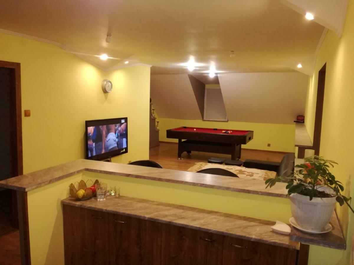 Appartement Privat Femamki à Licartovce Extérieur photo